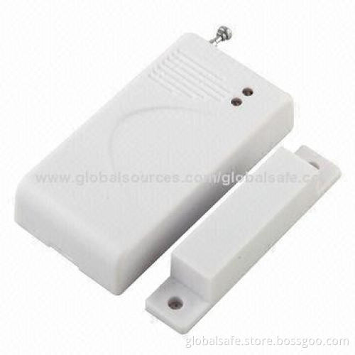 Solar power supply, outdoor waterproof spot alarm system with LED flash/sound